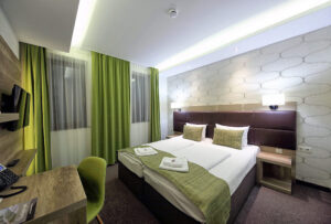 Ferenczi Éva és Istók Zsuzsanna - Nádas Tó Park Hotel