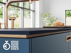 REHAU Kft. - RAUVISIO crystal Deep Collection