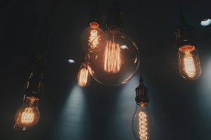 Deborah Lámpastúdió - Fények jövője: A legújabb világítási trendek és dizájnok 2025-ben