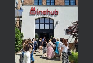 Egy díjnyertes projekt kulisszái mögött - LOSZ Séta a Winehubban Laki Adriennel