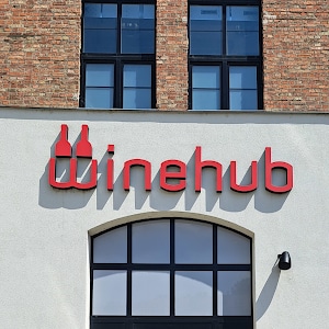 Egy díjnyertes projekt kulisszái mögött - LOSZ Séta a Winehubban Laki Adriennel