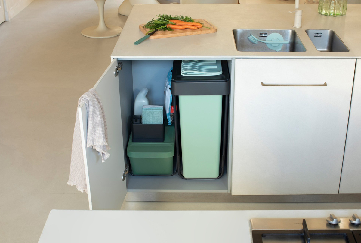 Green Clean Kft. - Tervezz okosan: Kihúzható vagy ajtóra szerelhető? Így válaszd ki a tökéletes beépített szemetest!