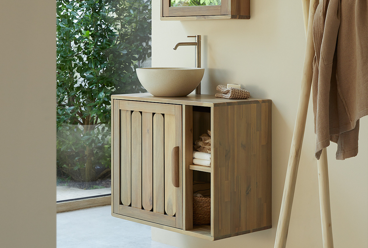 TEAKhome - Lebegő tömörfa fürdőszobabútor: természetes elegancia modern fürdőszobákban