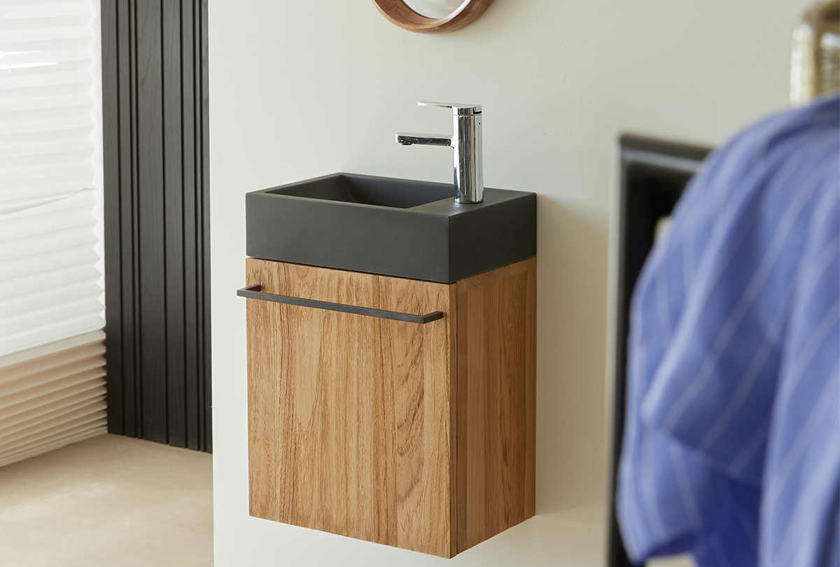 TEAKhome - Lebegő tömörfa fürdőszobabútor: természetes elegancia modern fürdőszobákban